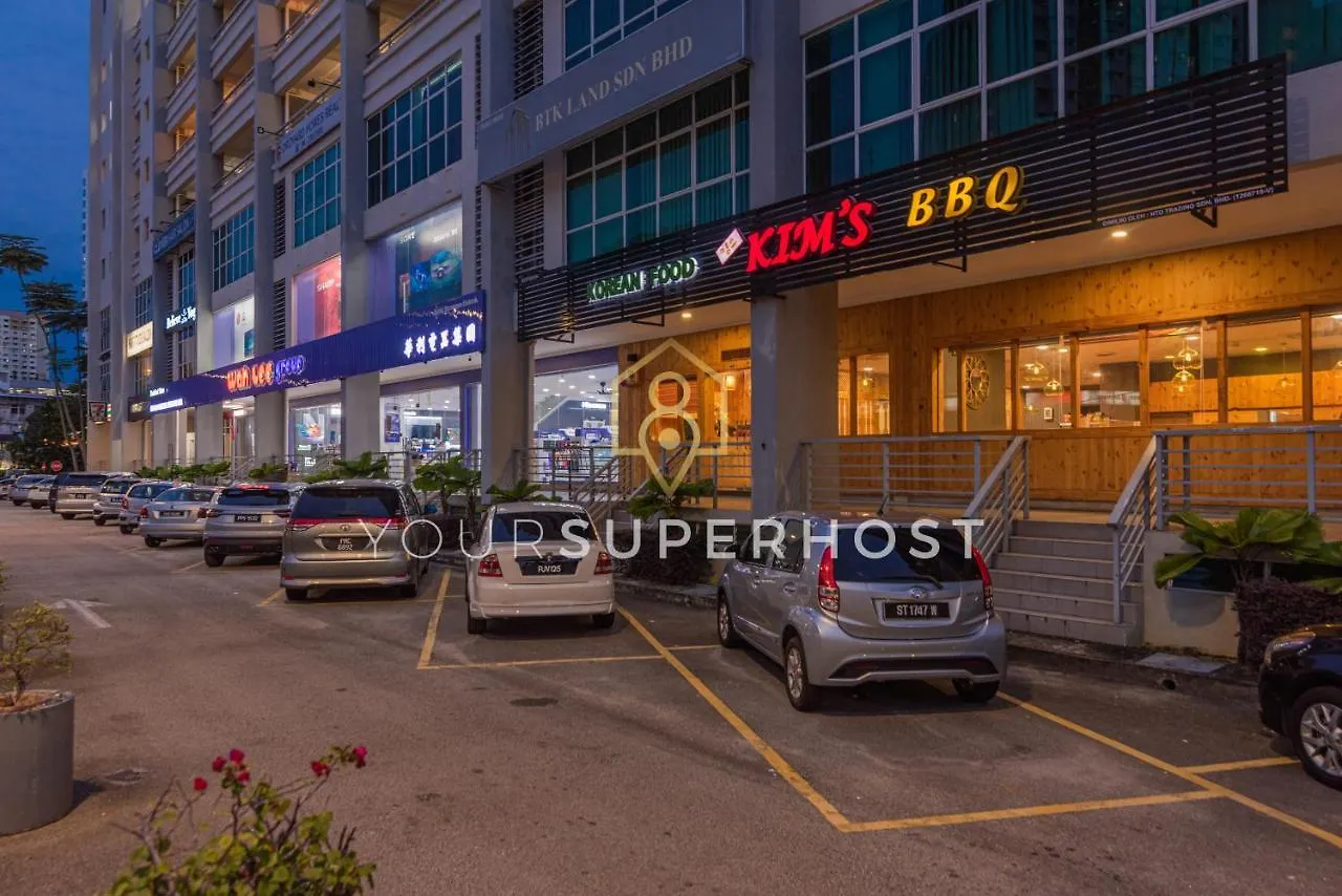 Family-Friendly 2Bedroom 6Pax Suite Georgetown Netflix Washdryer Machine 0*, George Town Malaysia